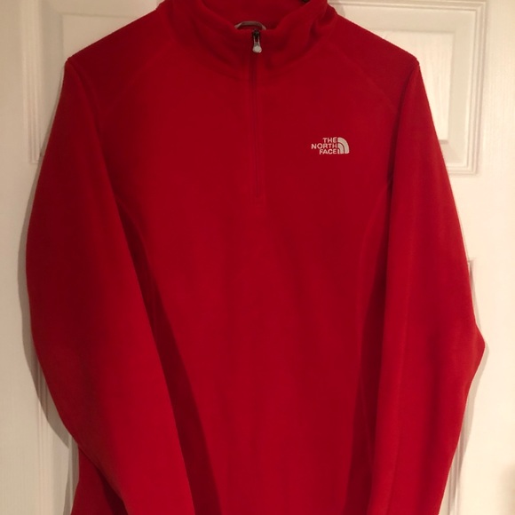 Red North Face 1/4 zip fleece pullover - size Med - Picture 1 of 3
